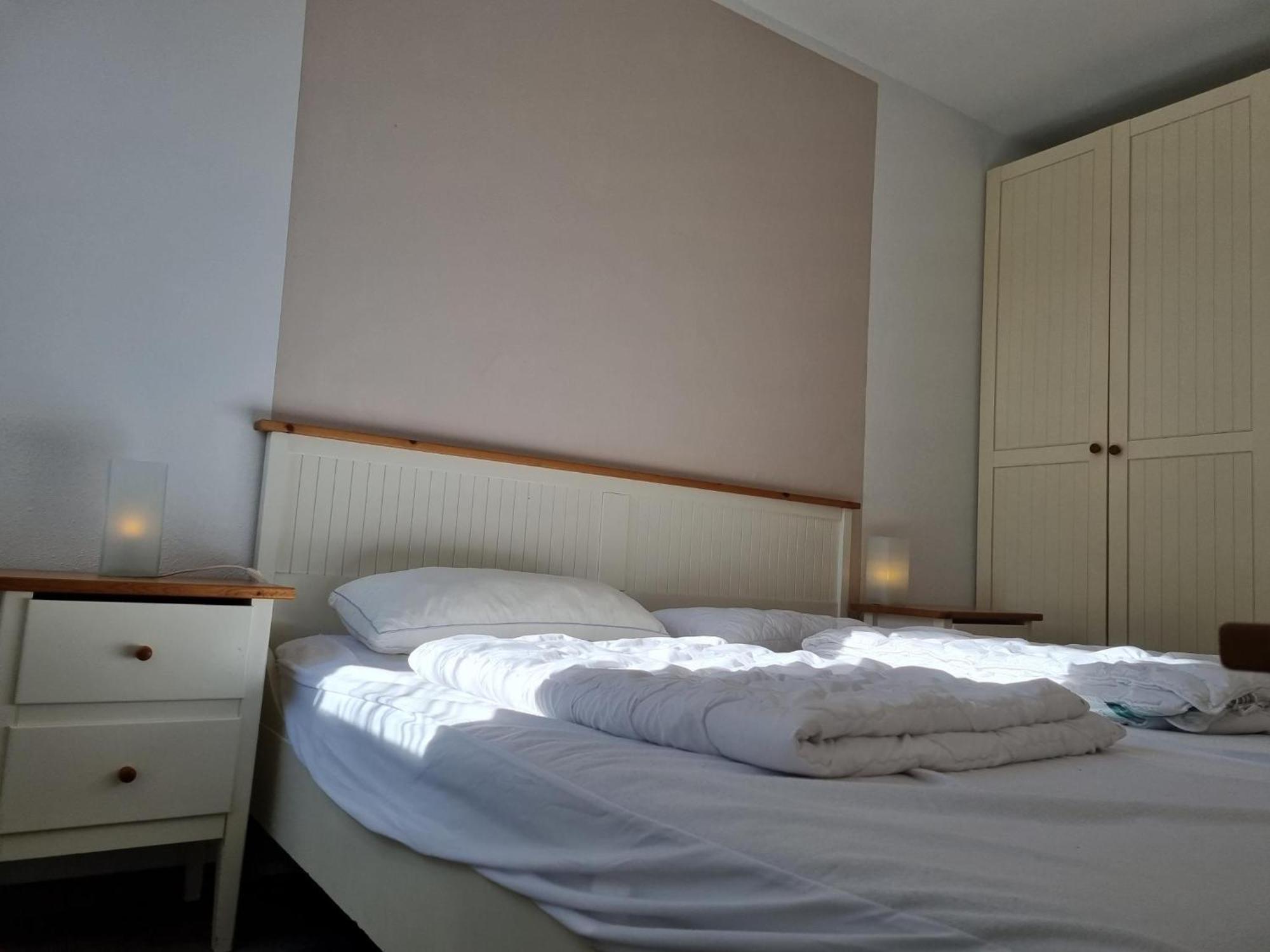 Ferienhaus Ohrenqualle ดอร์นุม ภายนอก รูปภาพ